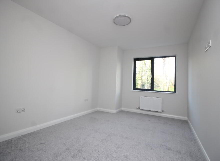3 Oakwood Gate, 50 The Cutts, Dunmurry, Belfast, BT17 9HN