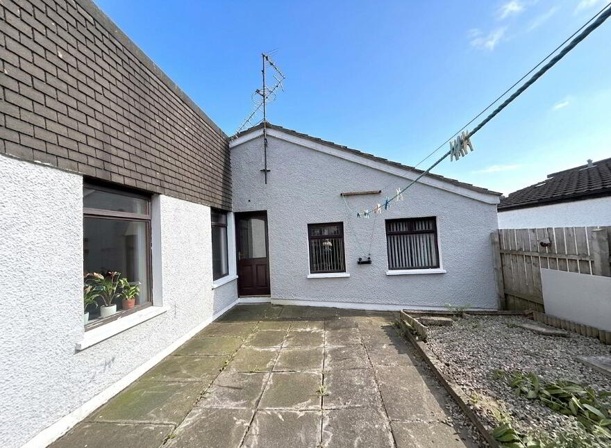 7 Spence Crescent, Cullybackey, Ballymena, BT42 1BR