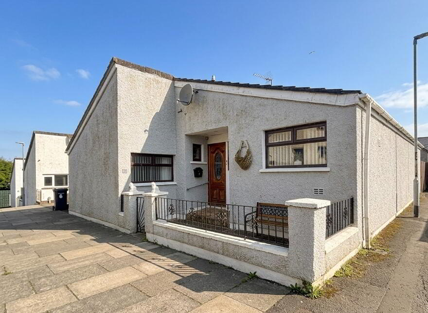 7 Spence Crescent, Cullybackey, Ballymena, BT42 1BR