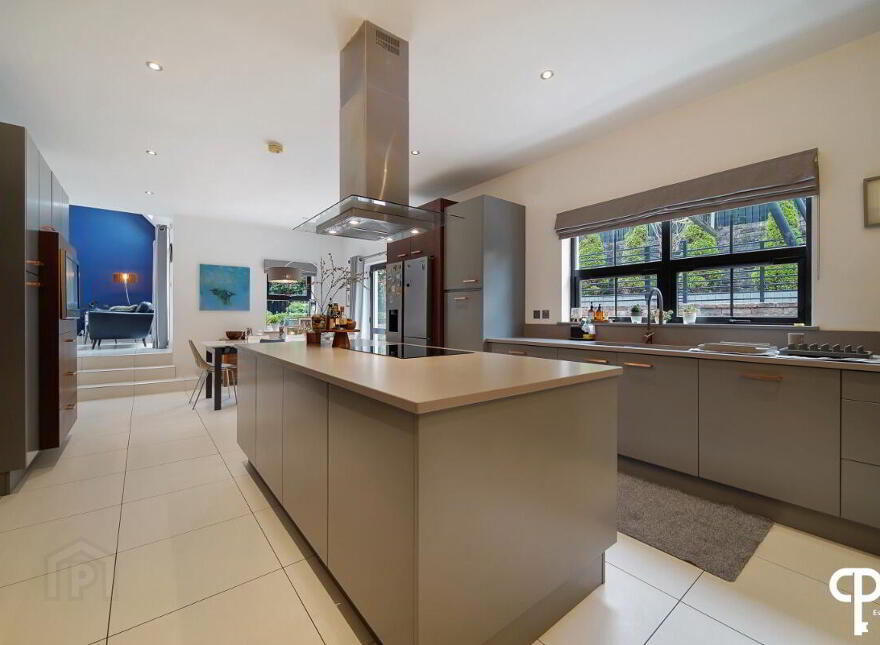 45 Victoria Gate, Derry, BT47 2TP