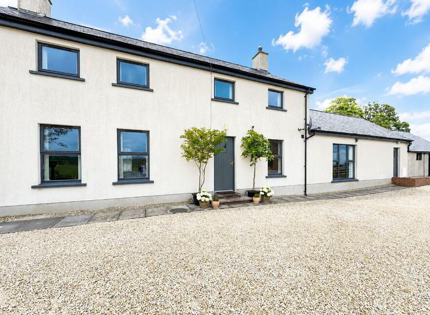49 New Line, Carrickfergus, BT38 9DL