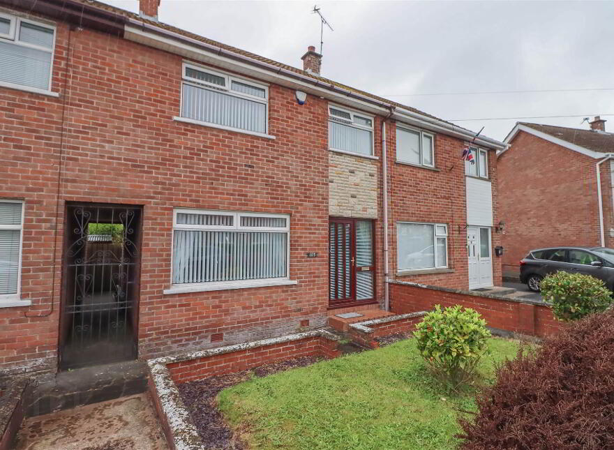 103 Dunleady Park, Dundonald, Belfast, BT16 1JX