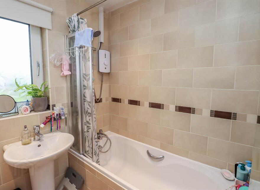 103 Dunleady Park, Dundonald, Belfast, BT16 1JX