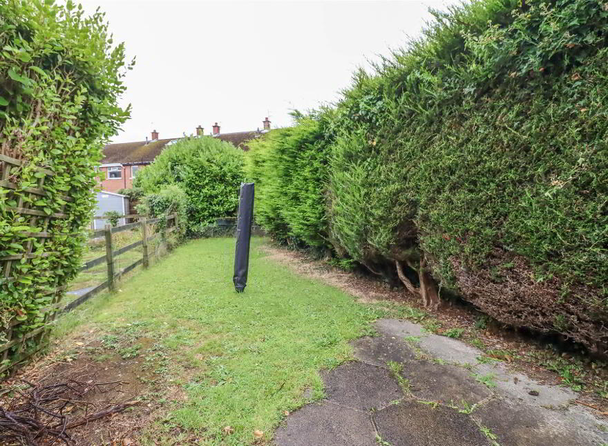 103 Dunleady Park, Dundonald, Belfast, BT16 1JX