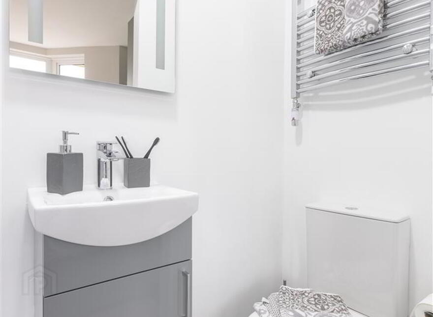 Room 1, 300 Beersbridge Road, Belfast, BT5 5DY
