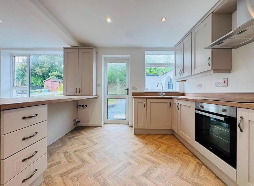48 Kings Avenue, Doagh Road / Station Road, Newtownabbey, BT37 0DE