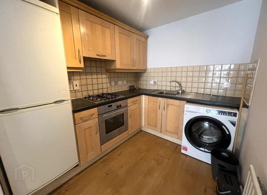 C3.4 Whitehall Square, Belfast, BT12 5EG
