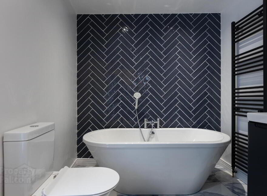 Room 3, 79 Upper Newtownards Road, Belfast, BT4 3HU