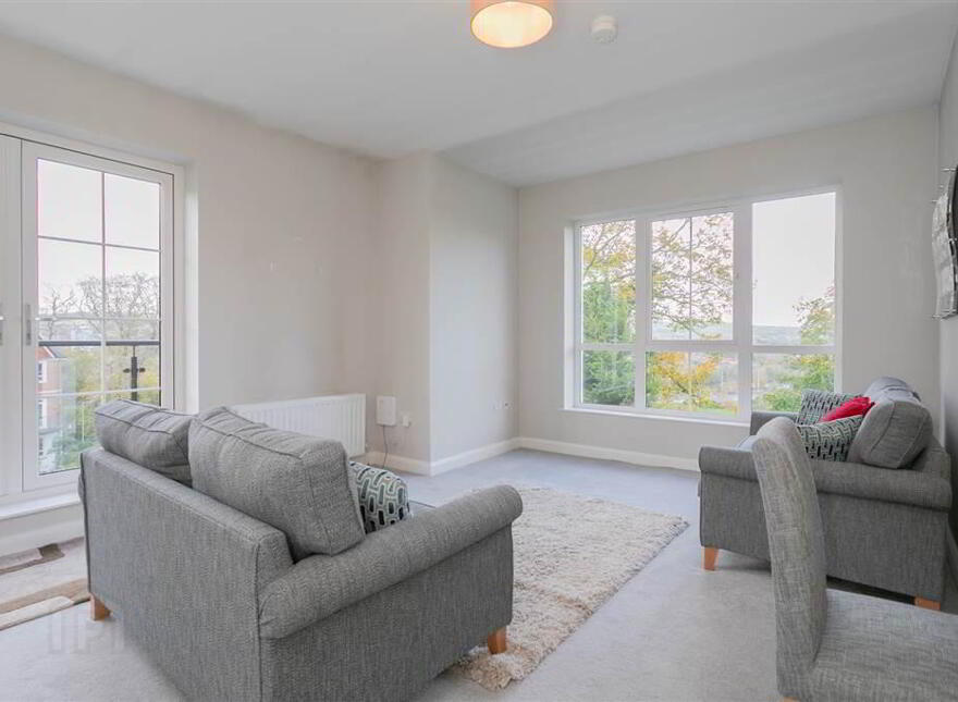 Apartment 5 Quarter Wood 129 Old Dundonald Road, Belfast, BT16 1DL
