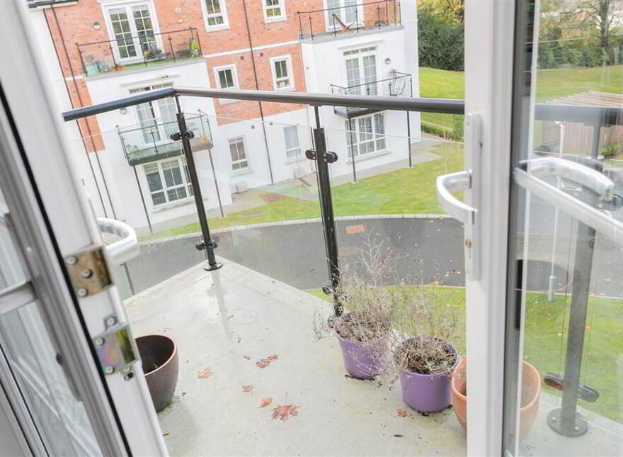 Apartment 5 Quarter Wood 129 Old Dundonald Road, Belfast, BT16 1DL