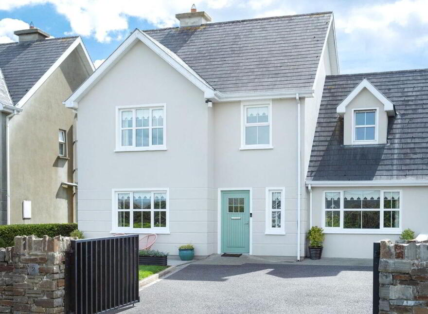 2 Clogheen Grove, Clonakilty, P85KV00 photo