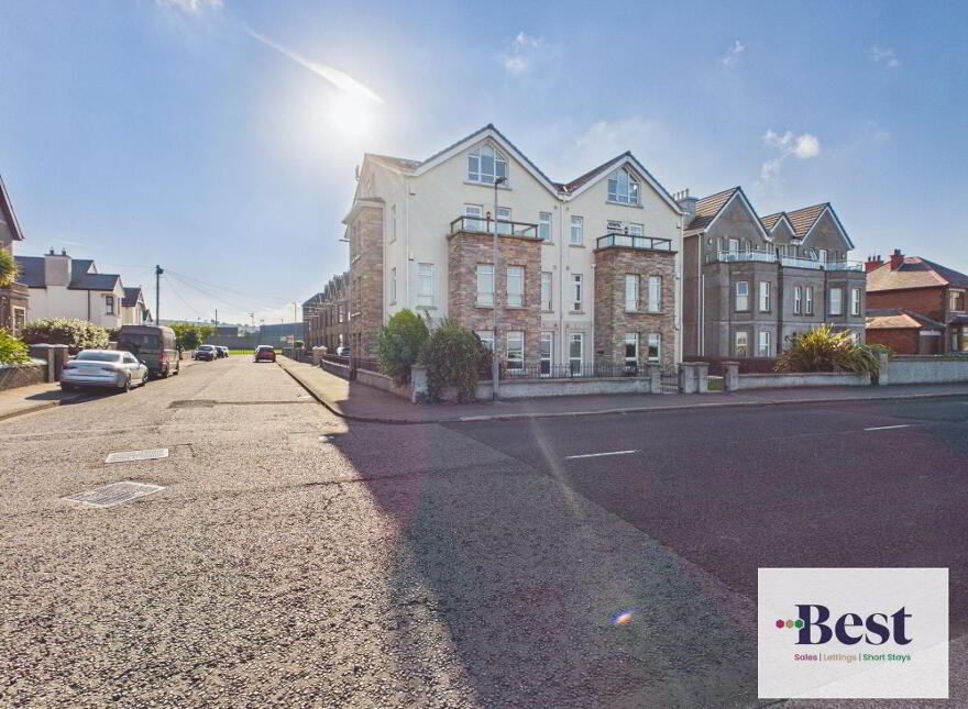 Flat 1 10, Chaine Memorial Road, Larne, BT40 1AD