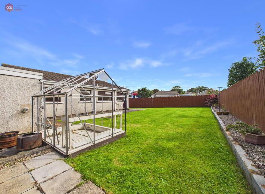 10 Meadowvale, Portrush, BT56 8LY
