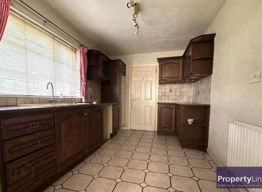 24 Ashley Avenue, Armagh, BT60 1HD