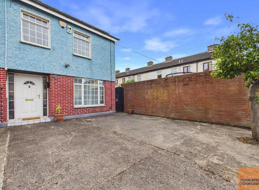 51 Whitestown Park, Dublin 15, D15H7TK