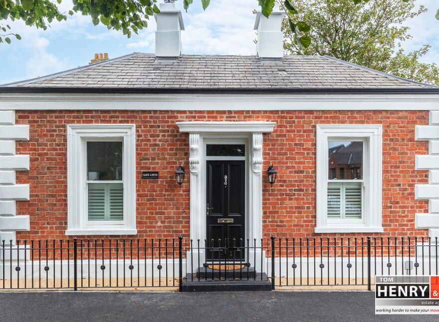 1A Malone Park, Lisburn Road, Belfast, BT9 6NH