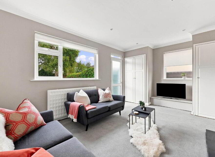 198 Sutton Park, Sutton, Sutton, D13F3P4