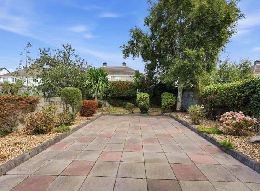 198 Sutton Park, Sutton, Sutton, D13F3P4