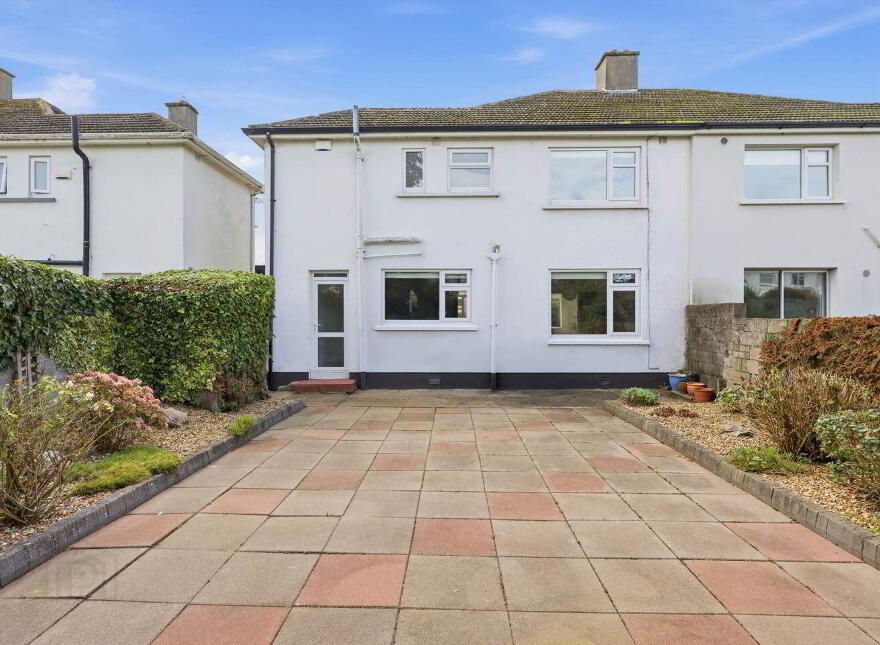198 Sutton Park, Sutton, Sutton, D13F3P4