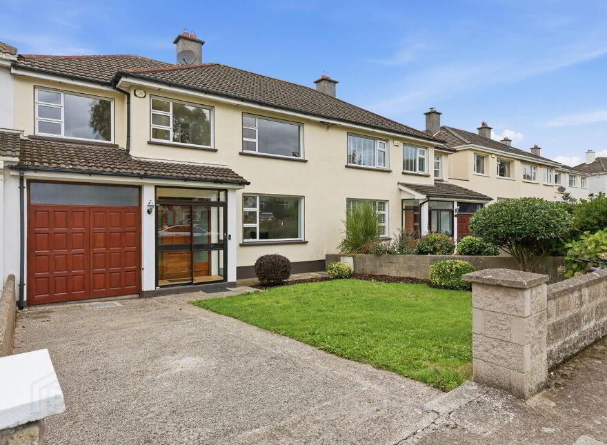 30 Woodlands, Portmarnock, Portmarnock, D13KR24 photo