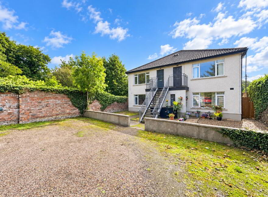 3 The Orchard, Carrickfergus, BT38 8DW
