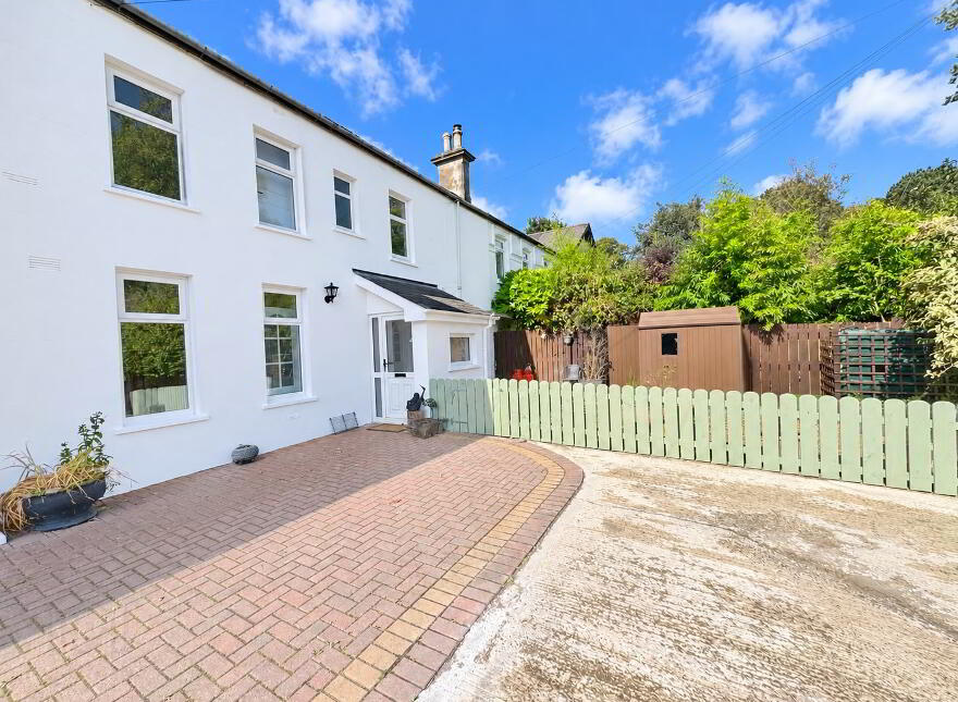 24A Woodburn Road, Carrickfergus, BT38 8PX
