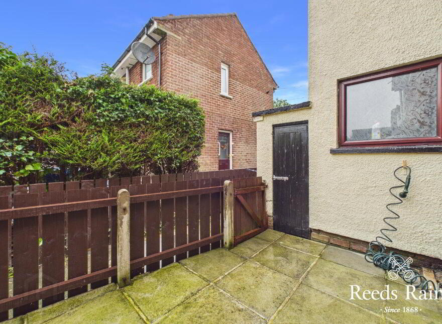 103 Clarawood Park, Belfast, BT5 6FT