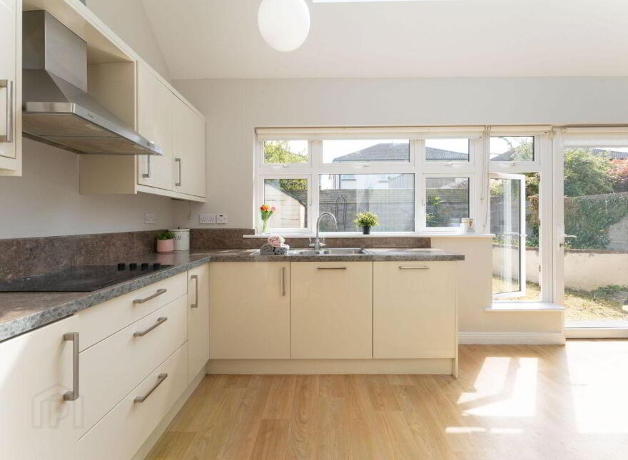 10 Stonepark Abbey, Rathfarnham, Rathfarnham, D14R2E5