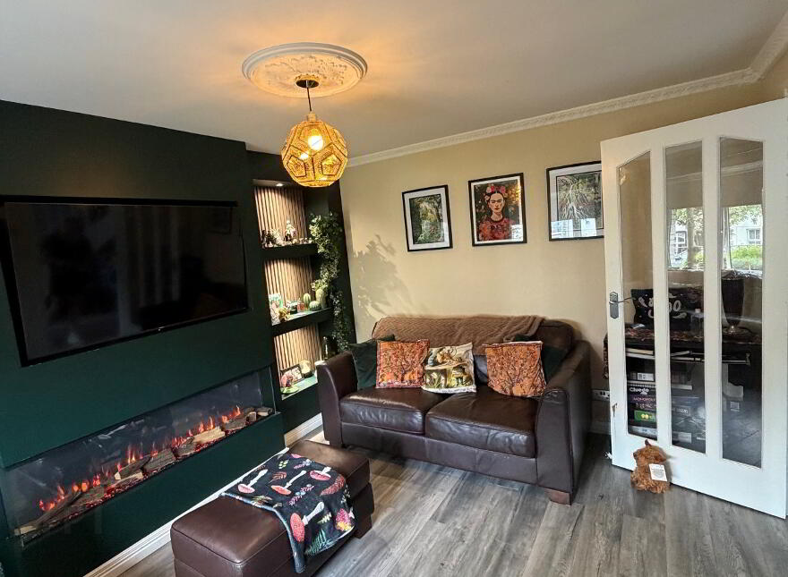 17 Northland Way, Derry, BT48 7JX