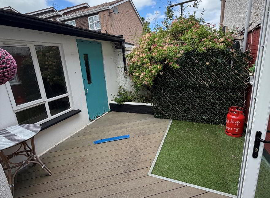 17 Northland Way, Derry, BT48 7JX