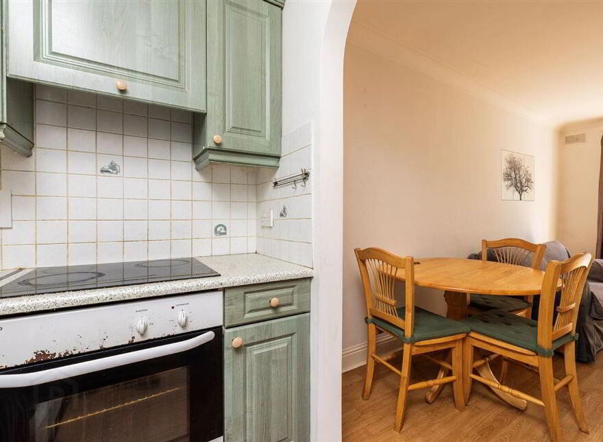 Apartment 6 Aston Abbey 10 Aston Quay, Temple Bar, Temple Bar, D02A592