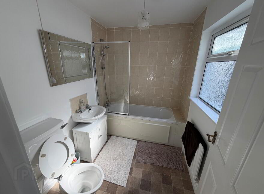 68 Kilburn Street, Belfast, BT12 6JT