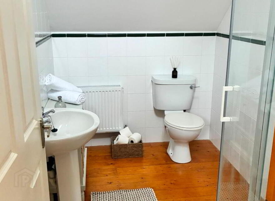 12 Cluainin Na Mbo, Carrowhubbock South, Enniscrone, F26C1F2