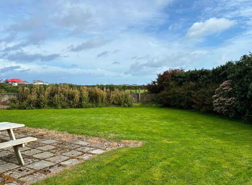 12 Cluainin Na Mbo, Carrowhubbock South, Enniscrone, F26C1F2