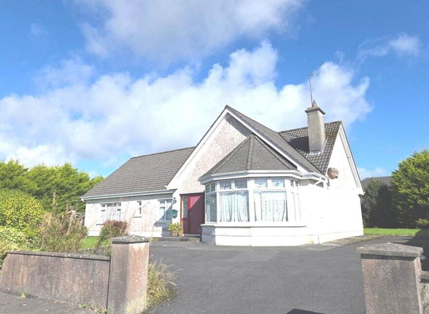 12 Meadow Court, Moylough, H53Y768