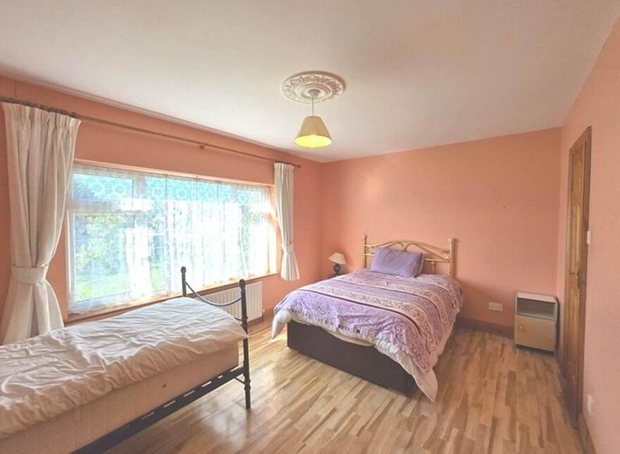 12 Meadow Court, Moylough, H53Y768