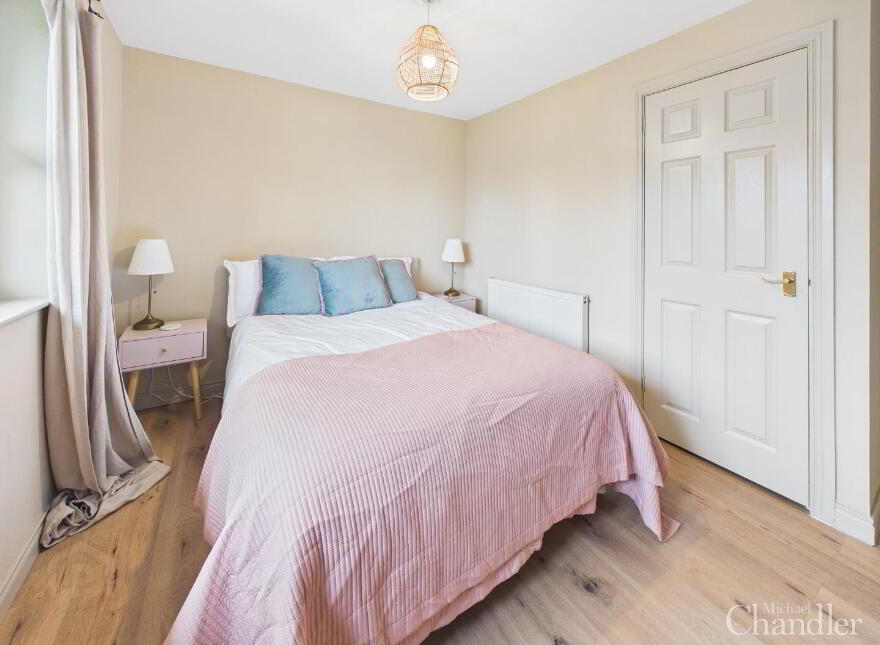 11 Ardenlee Court, Belfast, BT6 8QE