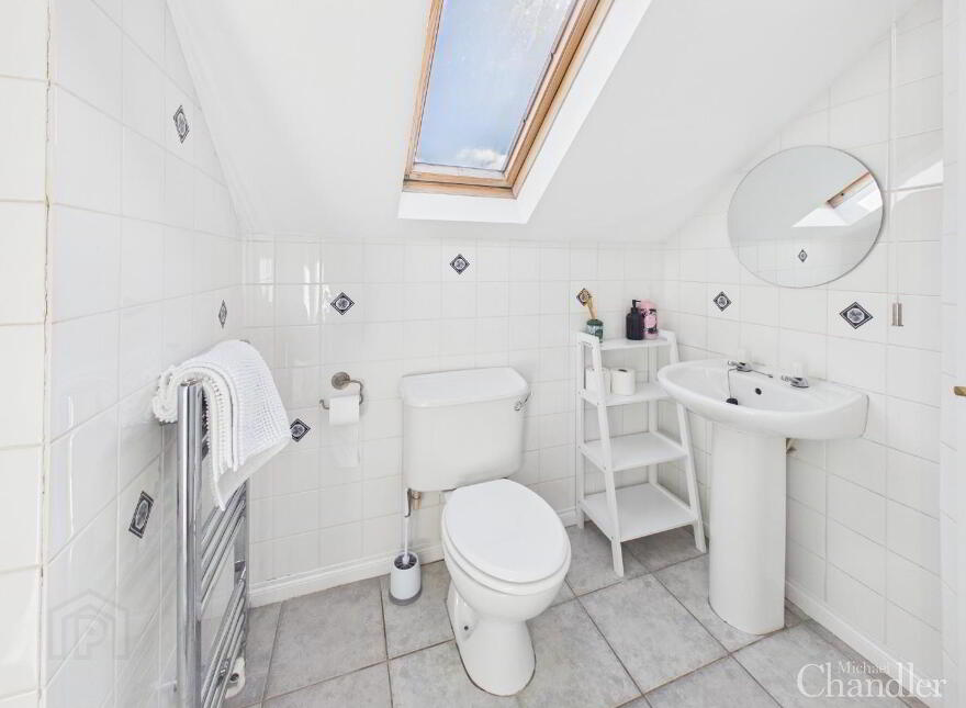 11 Ardenlee Court, Belfast, BT6 8QE
