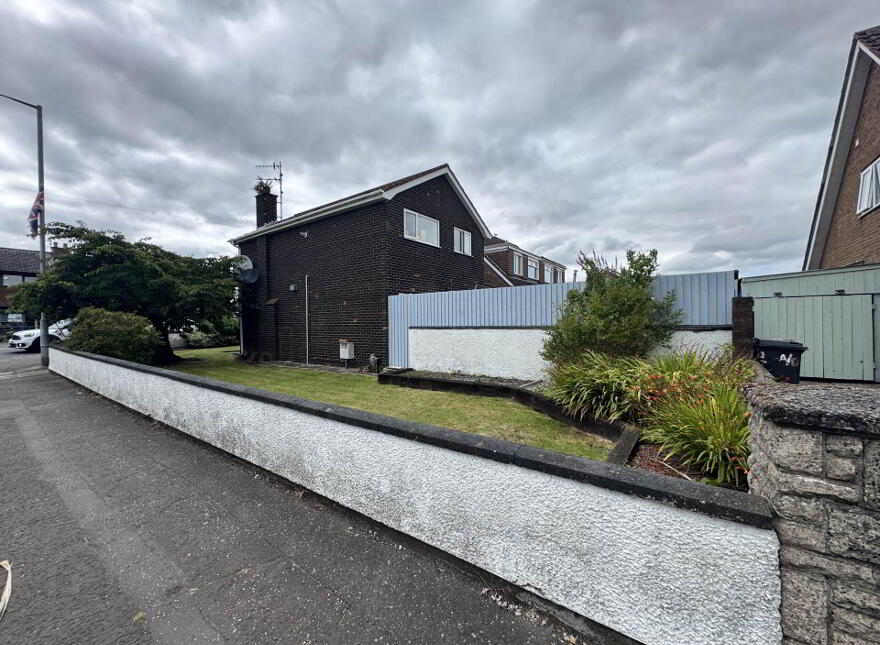 83 Victoria Road, Carrickfergus, BT38 7JL