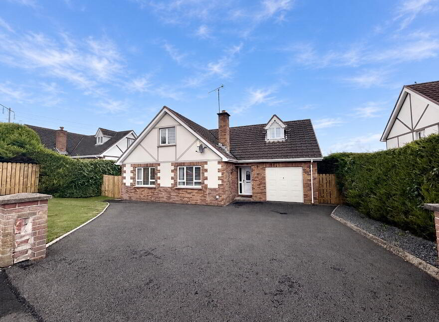 18 Bracken Close, Omagh, BT78 5RR
