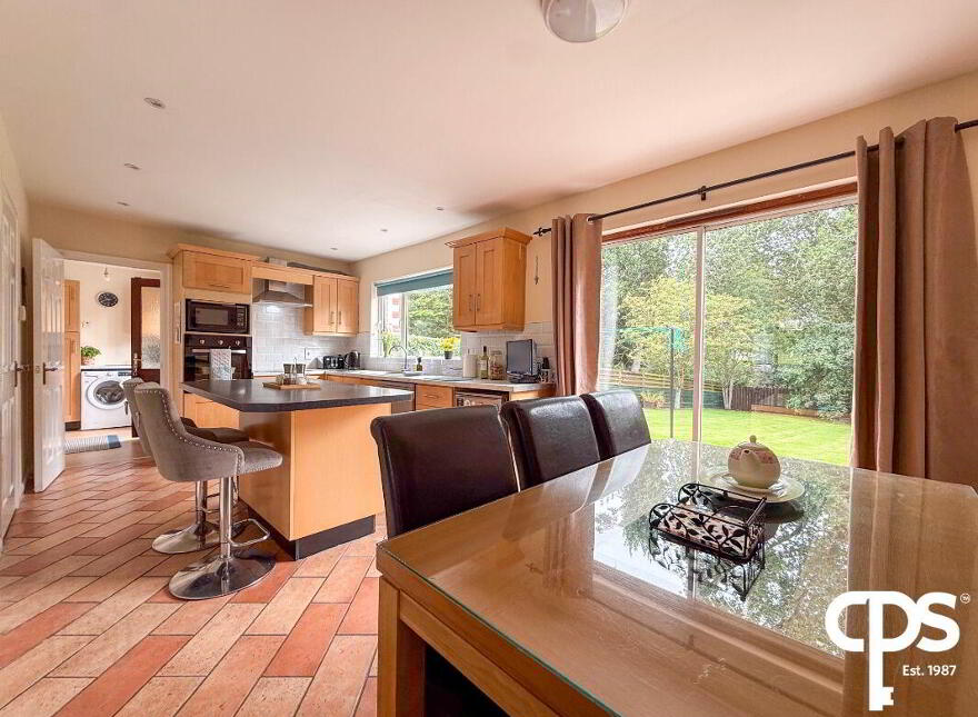 1 Mellifont Court, Armagh, BT61 9EX