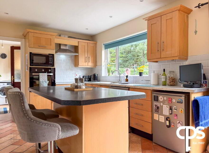 1 Mellifont Court, Armagh, BT61 9EX