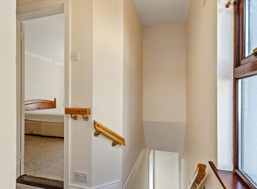 8 Corcoran Terrace, Kells Rd, Kilkenny, R95KD0H