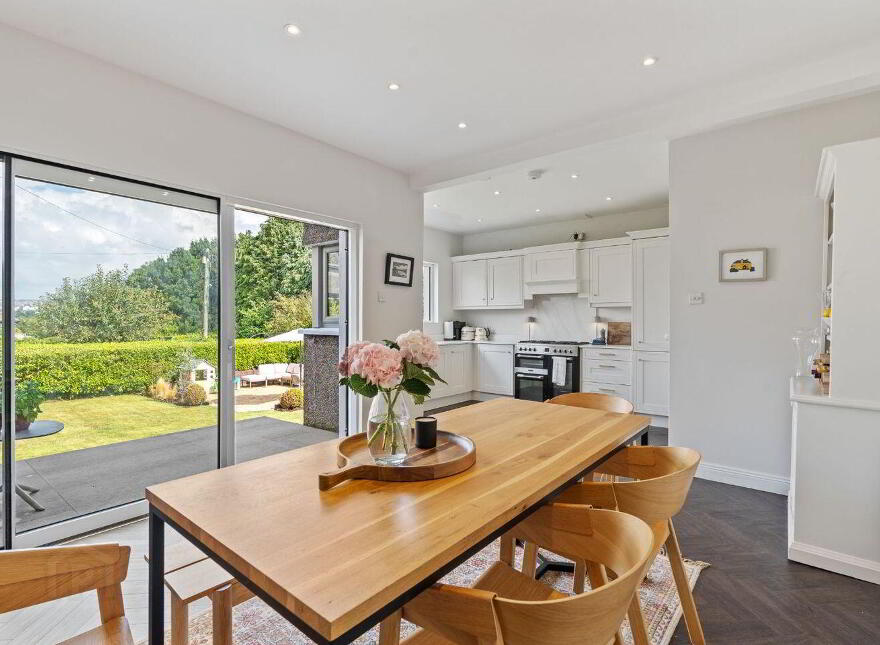 87 Woodvale Road, Beaumont, Blackrock, T12E8NT
