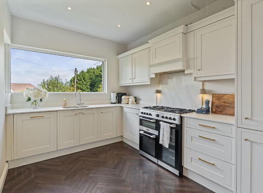 87 Woodvale Road, Beaumont, Blackrock, T12E8NT