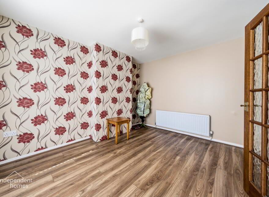 63 Killyglen Road, Larne, BT40 2HX