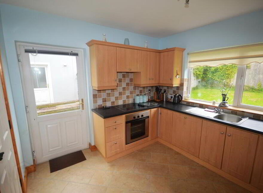 8 Ard Na Gréine, Ardara, F94WK25