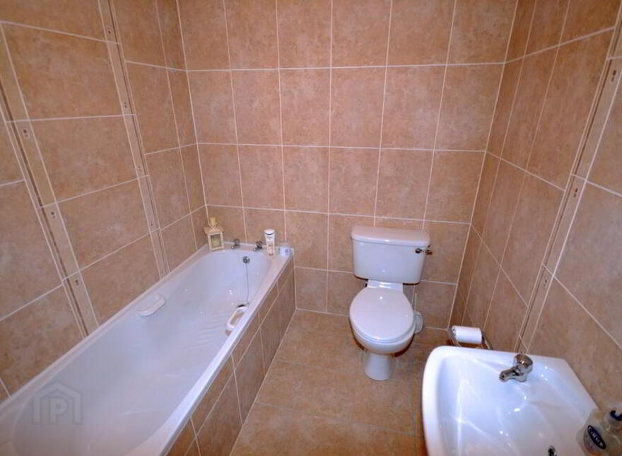8 Ard Na Gréine, Ardara, F94WK25