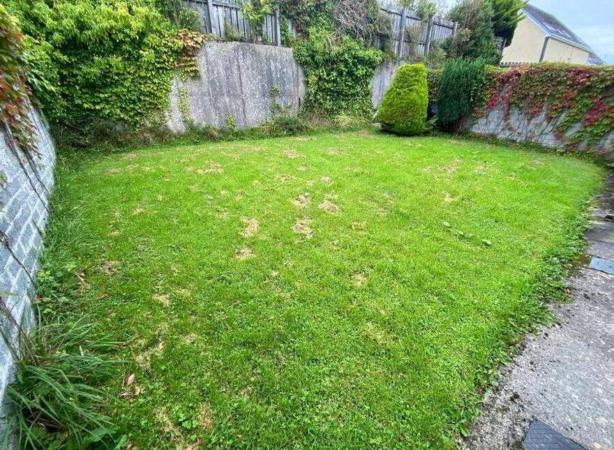 8 Ard Na Gréine, Ardara, F94WK25