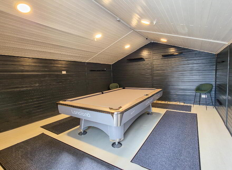 1 Chestnut Grove, Tulsk, F45TR70